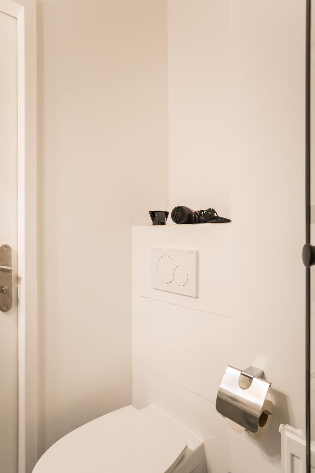 Spacious 1-Bedroom Apartment In Kreuzberg Berlin Ngoại thất bức ảnh
